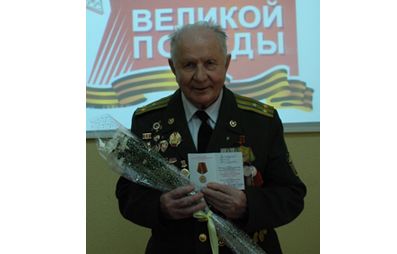 90-летний ветеран Расим Зулькарнеев: «Стараюсь быть занятым»