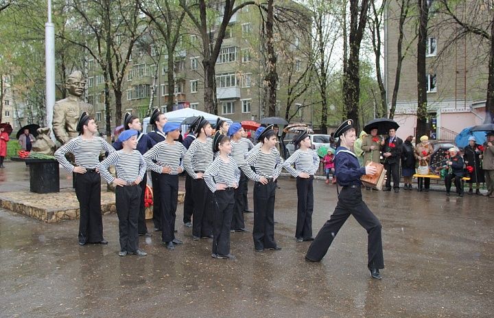 Калининцы почтили память воинов Великой Отечественной войны 