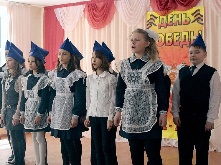 Школьники соревнуются за переходящий Кубок Победы