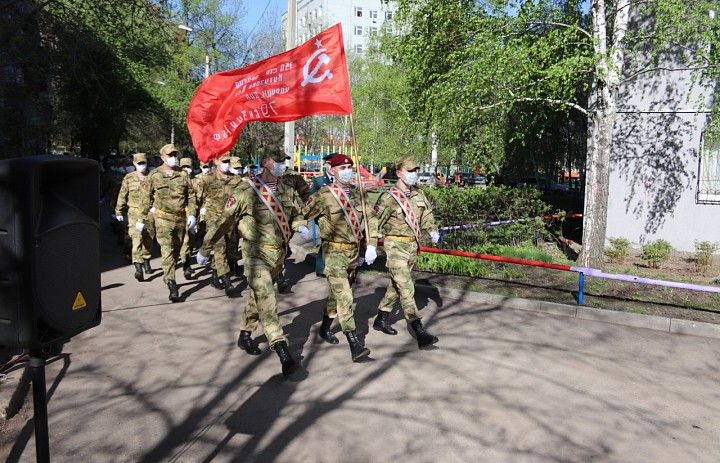 В Октябрьском районе стартовала патриотическая акция «Парад у дома Ветерана»