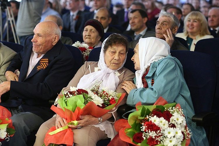 ООО «Газпром трансгаз Уфа» поздравило ветеранов газовой промышленности