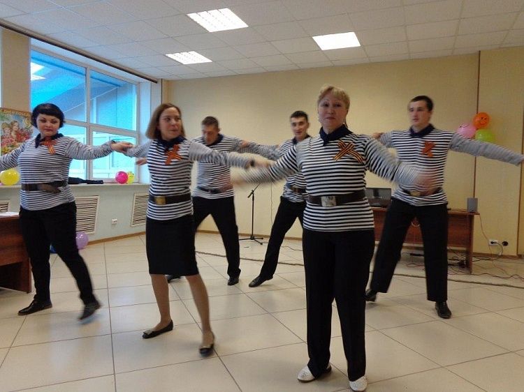 На предприятиях Калининского района отмечают День Победы