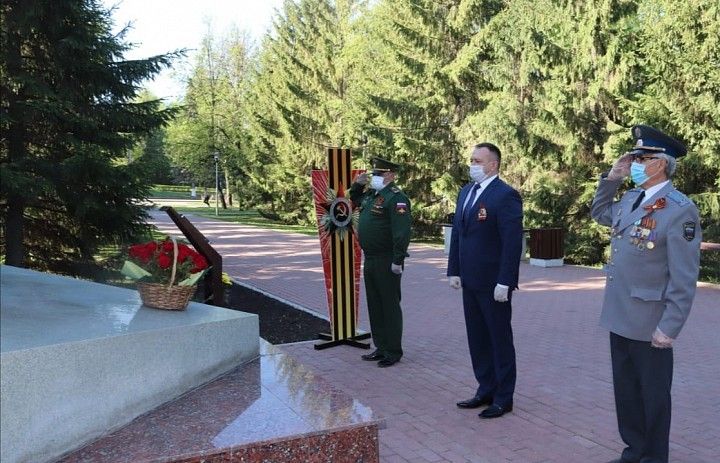 В Советском районе состоялась церемония возложения цветов 