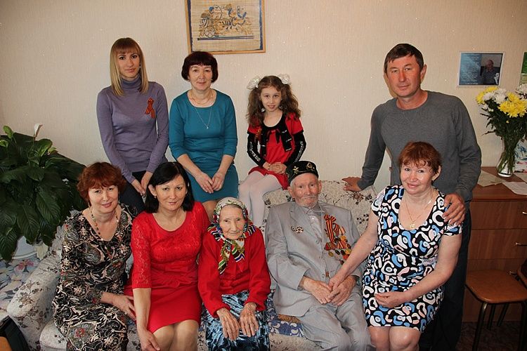 Депутаты поблагодарили ветеранов за великую Победу