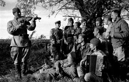 Башгосфилармония приглашает на праздничные концерты ко Дню Победы