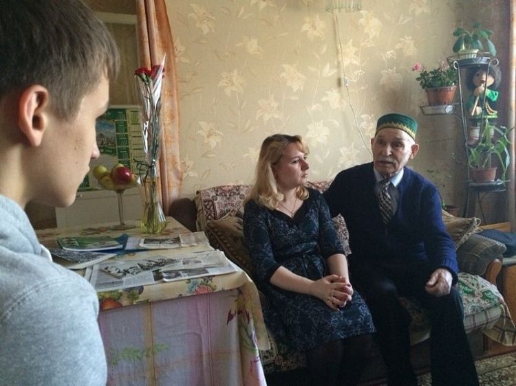 Студенты Уфимского торгово-экономического колледжа приняли участие в акции «Ветеран живёт рядом»